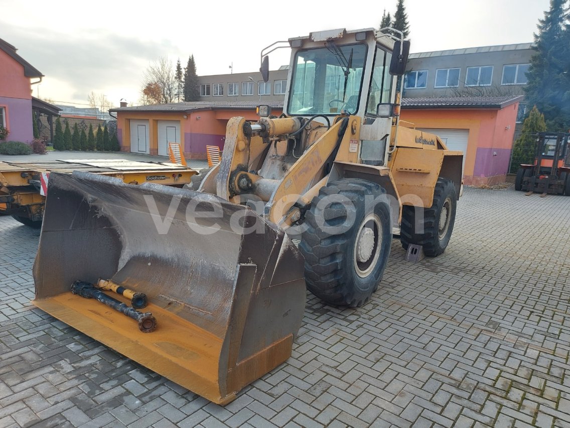 Online aukce:   LIEBHERR L531