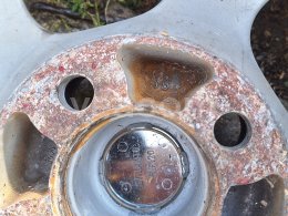 Online aukce:   SADA PNEU NA ELEKTRONECH Z FIAT BRAVO