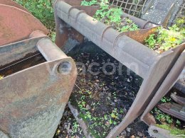 Online aukce:   LŽÍCE NA UDS 125 CM