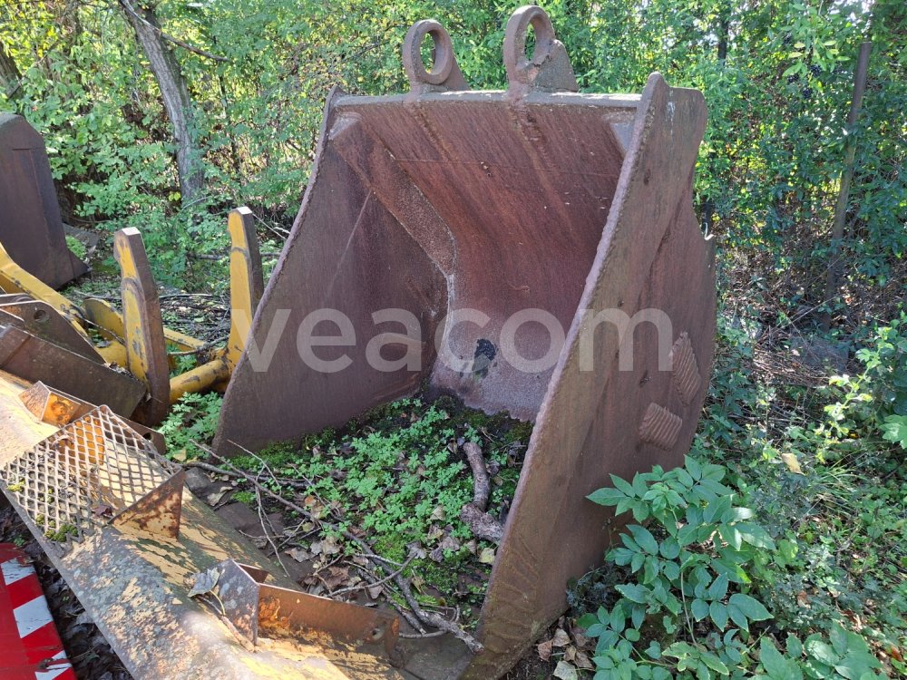 Online árverés:  LŽÍCE 120 CM