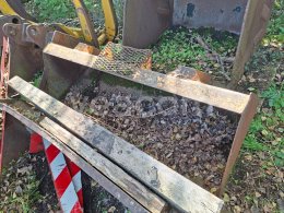 Online aukce:   LŽÍCE NA UNC 170 CM