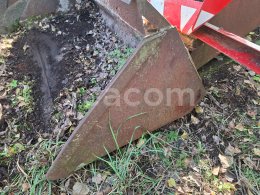 Online aukce:   LŽÍCE NA UNC 170 CM