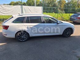 Online aukce: ŠKODA  SUPERB L&K 4X4