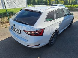Online aukce: ŠKODA  SUPERB L&K 4X4