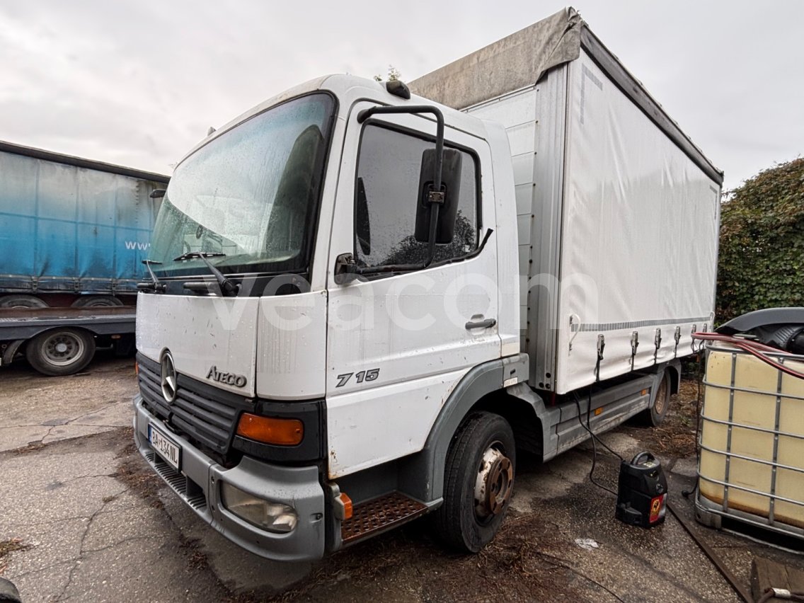 Online aukce: MB  ATEGO 715