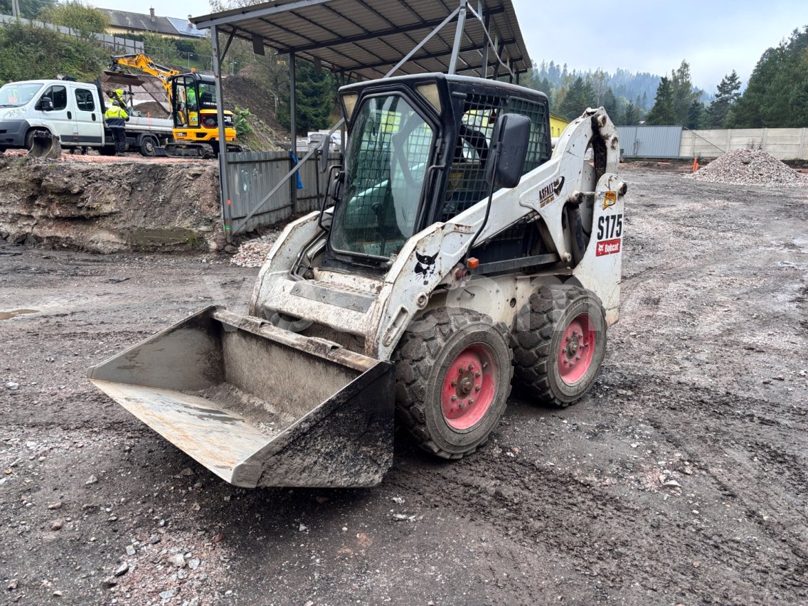 Online aukce: BOBCAT  S175 4X4