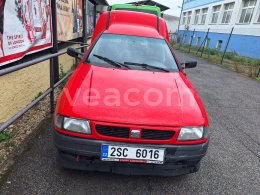 Online árverés: SEAT  INCA