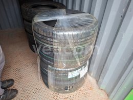 Online aukce:  4 KS PNEU KUMHO CRUGEN HP71 215/55 R18 95V