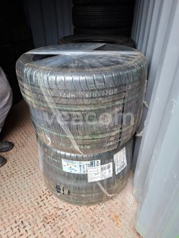 Online aukce:   4 KS PNEU KUMHO CRUGEN HP71 215/55 R18 95V