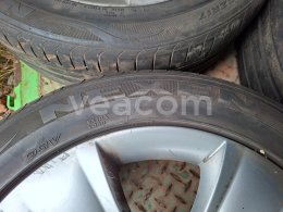 Online aukce:   4 KS PNEU NEXEN NFERA SU1 225/50 R17 98V (2,5 MM)+AL DISKY ŠKODA