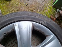 Online aukce:   4 KS PNEU NEXEN NFERA SU1 225/50 R17 98V (2,5 MM)+AL DISKY ŠKODA