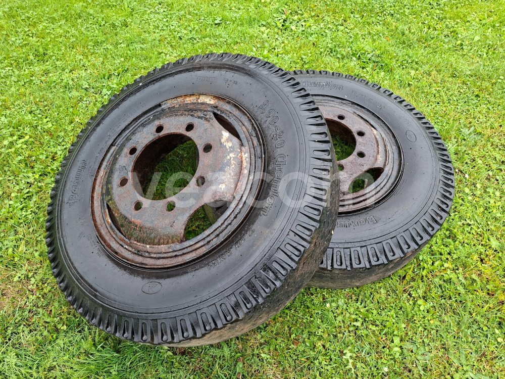 Online aukce:  2 KUSY PNEUMATIK BARUM CHEMLON 9,00-20 S OCEL.DISKY