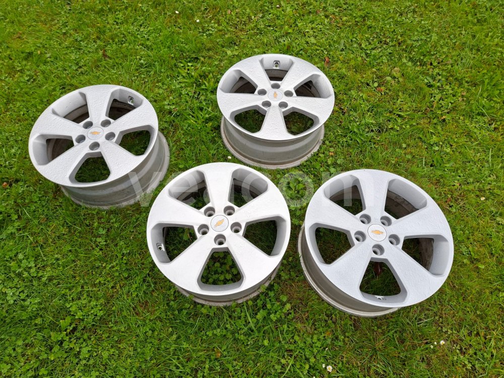 Online aukce:  4 KUSY AL DISK Z CHEVROLET CRUZE