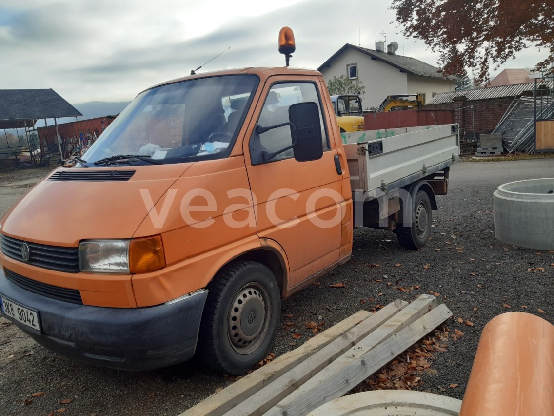 Online auction: Volkswagen  TRANSPORTER