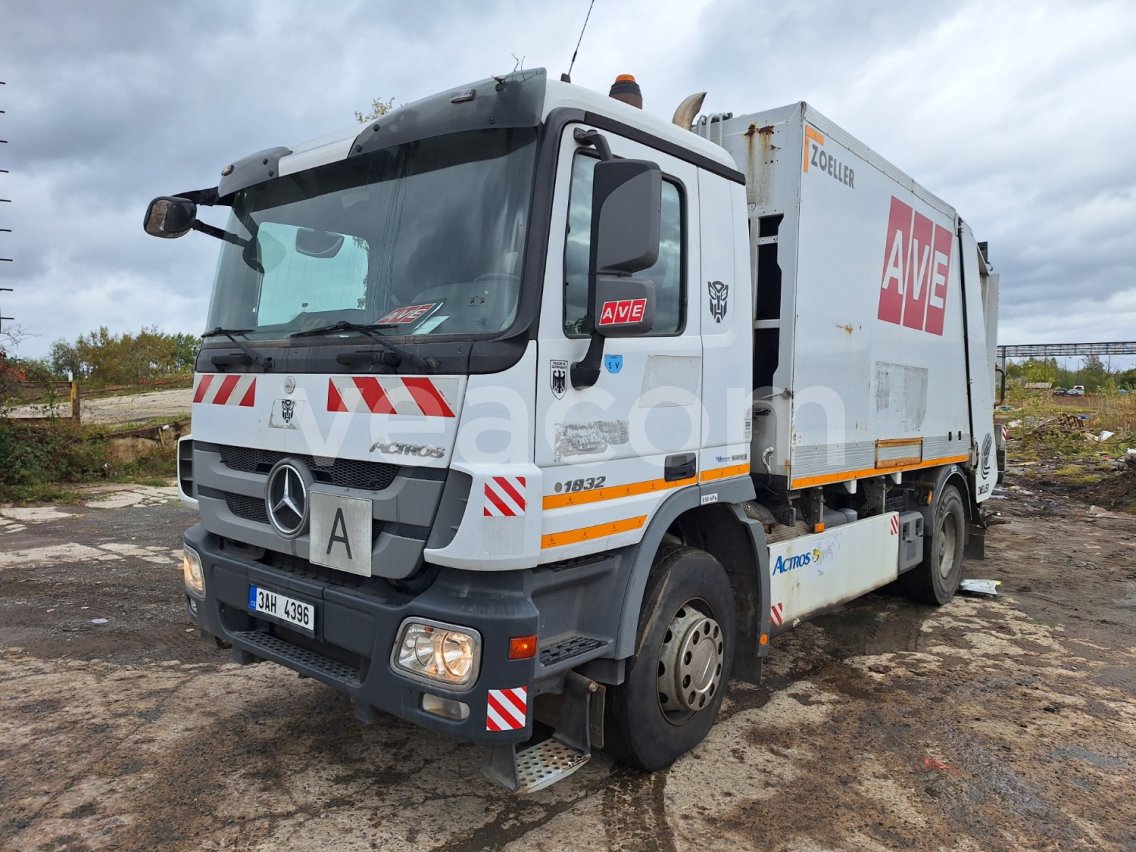 Online aukce: MB  ACTROS 1832 L