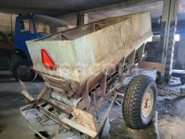 Online aukce:   PRÍVES ZA TRAKTOR-SYPAČ