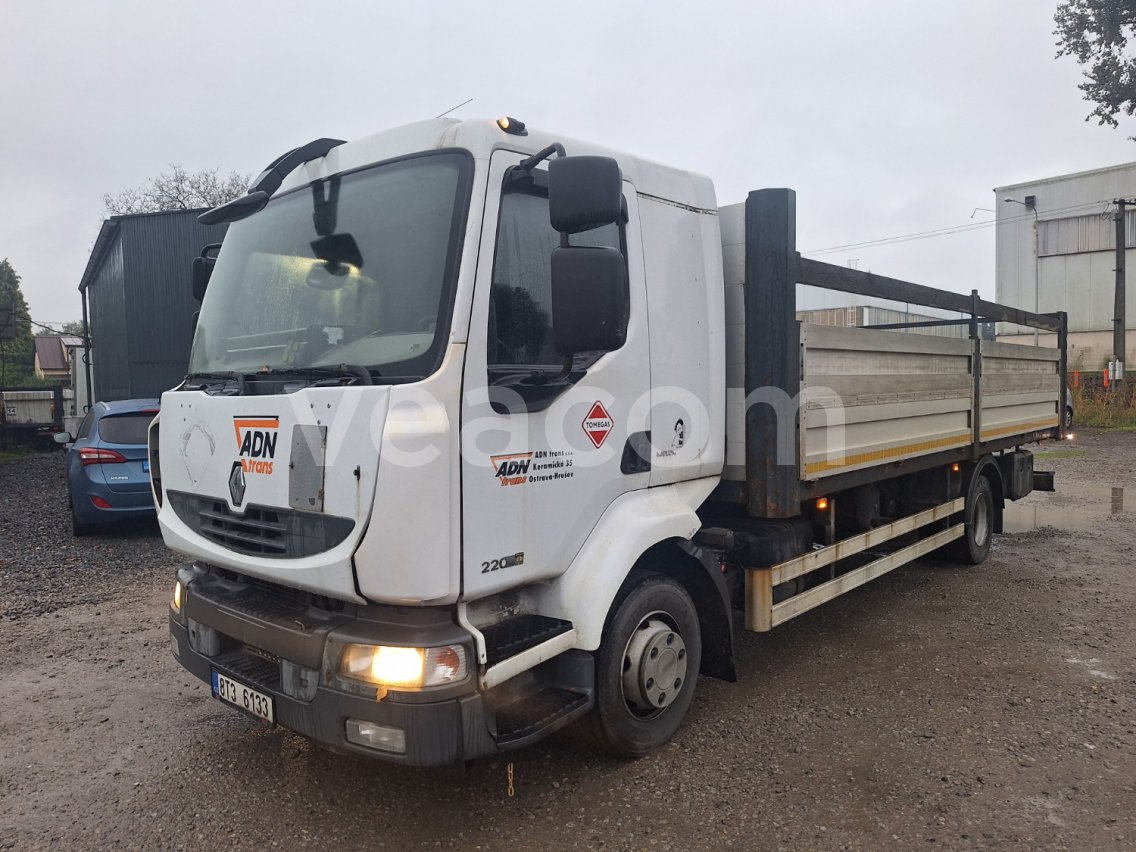 Online aukce: RENAULT  MIDLUM 220