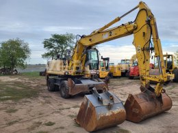 Online aukce: KOMATSU  PW 220-7 4X4