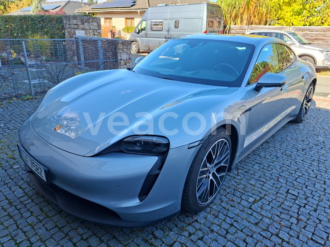 Online aukce: PORSCHE  TAYCAN 4S