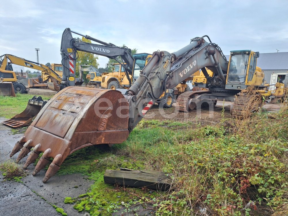 Online auction: VOLVO  EC 460 BLC