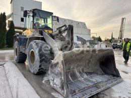 Online aukce: KOMATSU  WA 200-6