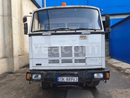 Online aukce:   JELCZ 240 R6