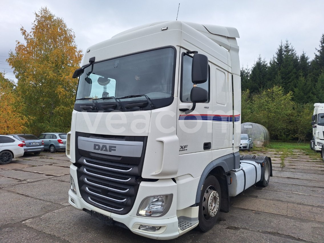Online aukce: DAF  XF 460