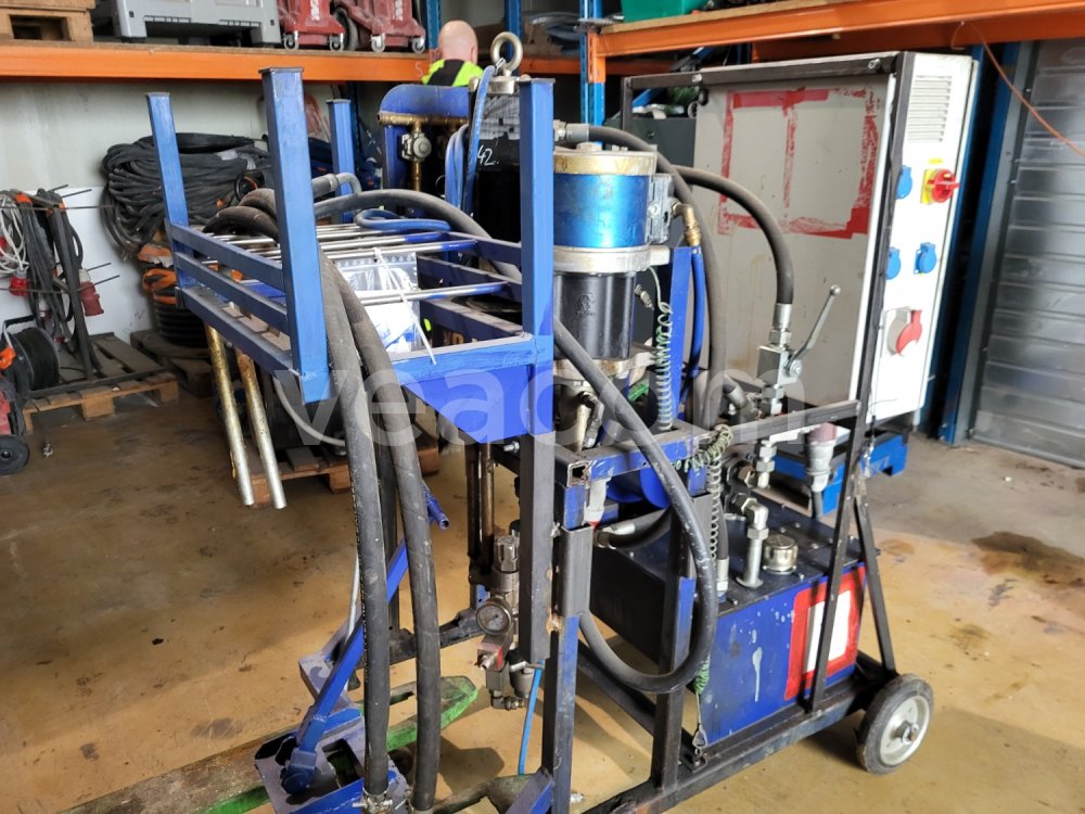 Online auction:  BASEKO BHA-060