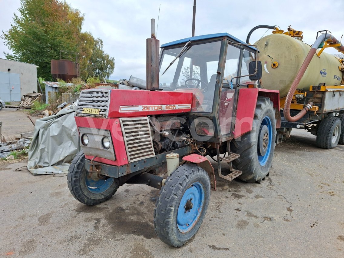 Online aukce: ZETOR  8011