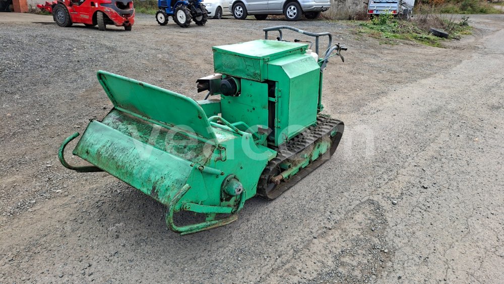 Online aukce:  BARONESS HM1100