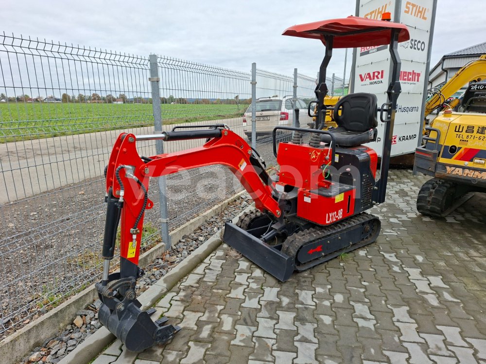 Online aukce: YTO  LX12-9B