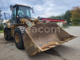 Online aukce: CATERPILLAR  950 H 4X4