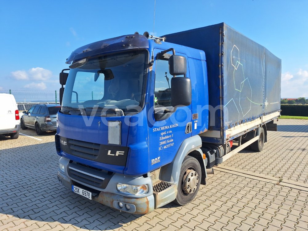 Online aukce: DAF  FA LF 45.220