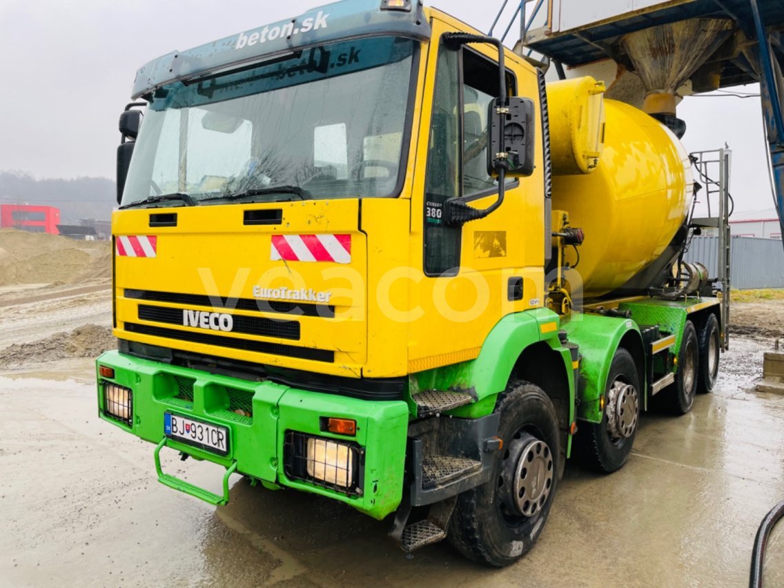 Online auction: IVECO  340 E38H 8x4