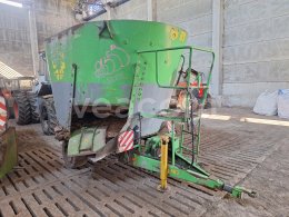 Online aukce:   ČERNÍN HE 11