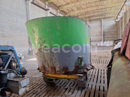 Online aukce:   ČERNÍN HE 11