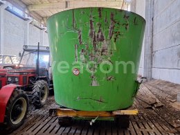 Online aukce:   ČERNÍN H11