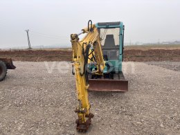 Online aukce: YANMAR  B 37-2A