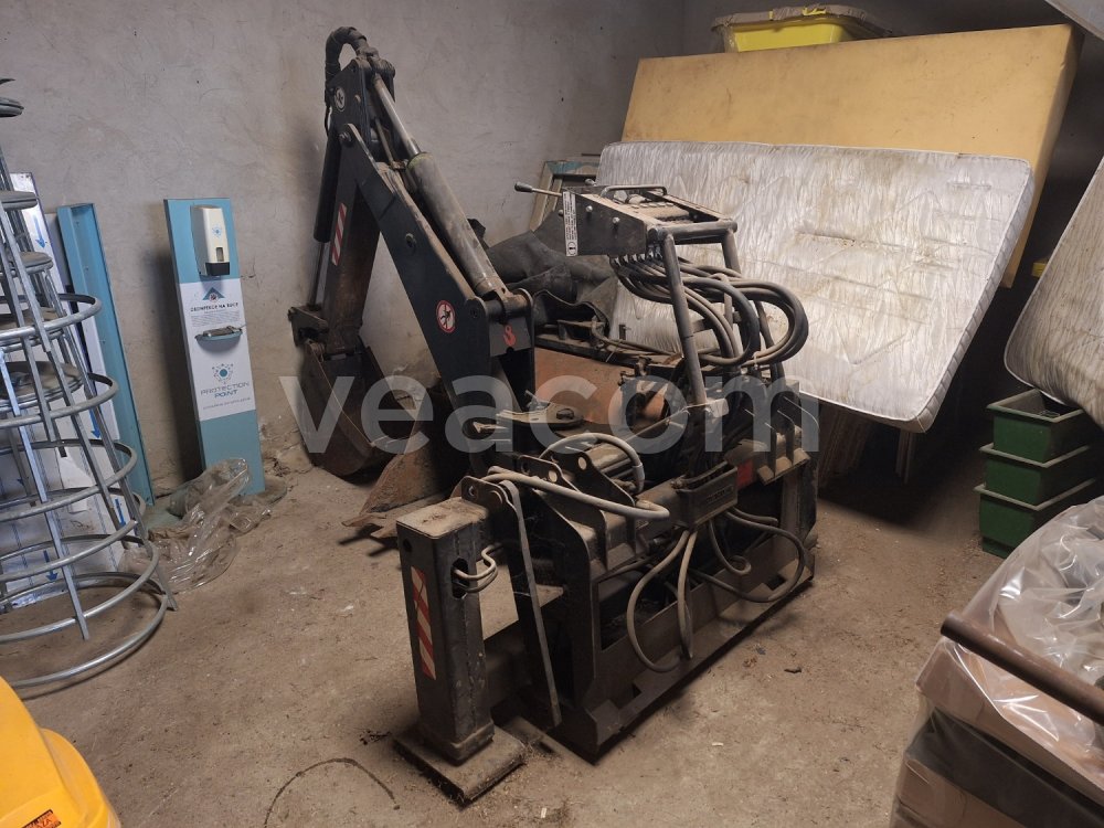 Online aukce:  KOVACO MZ 800 PODKOP