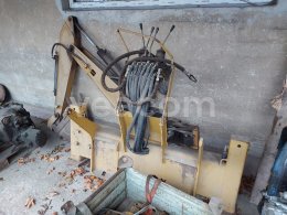 Online auction:   Caterpillar Podkop