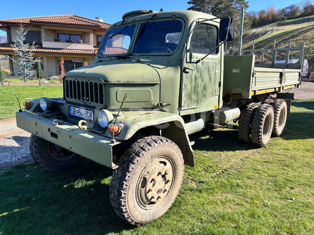 Online aukce: PRAGA  V3S 6X6