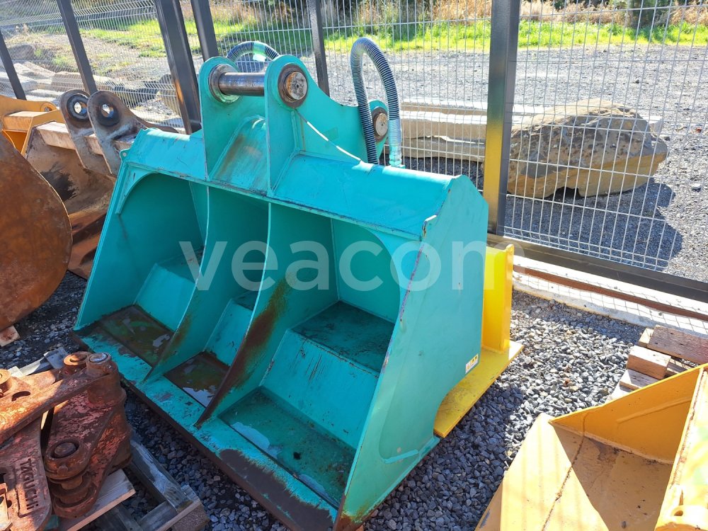 Интернет-аукцион:  LOPATA S VIBRAČNÍ DESKOU 180 CM