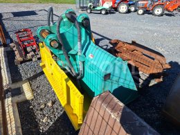 Online aukce:   LOPATA S VIBRAČNÍ DESKOU 180 CM