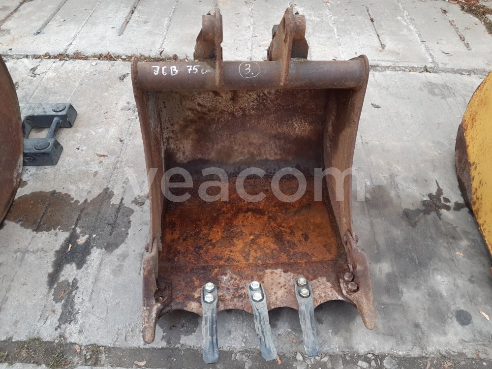 Online aukce: JCB  Lopata 75cm(3)