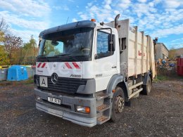 Online auction: MB  + MEDIUM ATEGO 1828 L