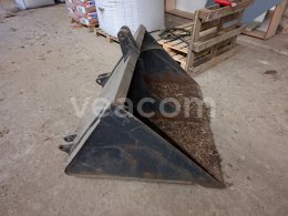 Online aukce:   4045 LOPATA 140 CM