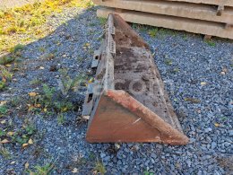 Online aukce:   LOPATA NA SMYKOVÝ NAKLADAČ 170 CM