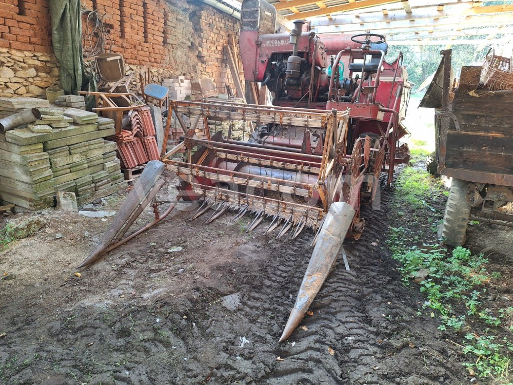 Online aukce: McCORMICK INTERNATIONAL 