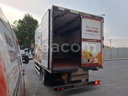 Online aukce: RENAULT  D 8 250