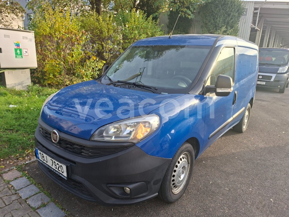 Online aukce: FIAT  DOBLO CARGO + POJÍZDNÁ DÍLNA